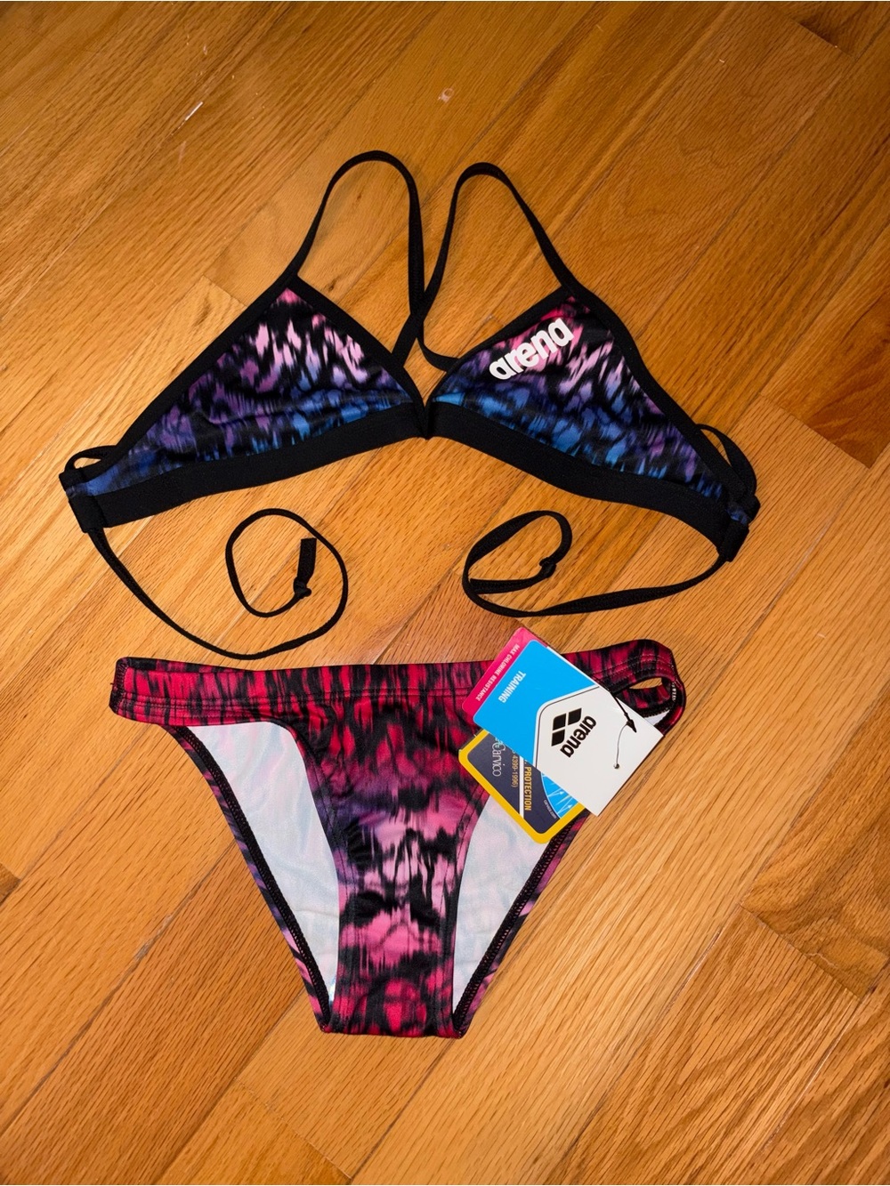 Arena Women's Limited Ombre Triangle Bikini Set